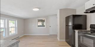Spacious 3 BR 1 Bath in Dedham Gallery 7