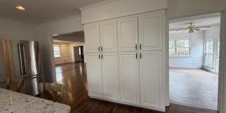 115 Adams Avenue Gallery 43