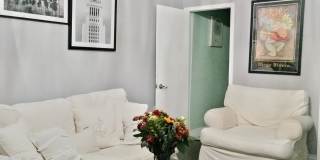 523 E 21st St Gallery 1