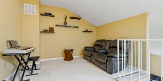 10208-C ASHBROOKE Court Gallery 26