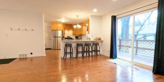 28 Glen Avenue Gallery 4