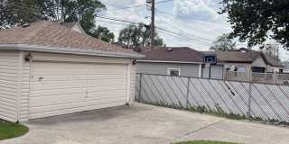 3725 W 80th Street Gallery 11