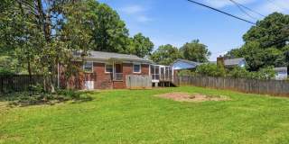 Move-in Ready 3 Bedroom Ranch Home in Eastway Park Gallery 47