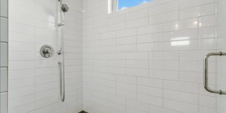 Modern 3 Bed Townhouse in Seattle | 2 Bath $3,800!! Gallery 18
