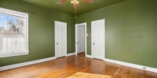 1627 Schley Gallery 18