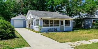 Charming 2/1 Home w/ Partially Fenced Yard in St. Cloud Gallery 1