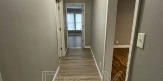 502 W. 9th St. Gallery 7