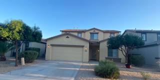 Beautiful 4-Bed, 3-Bath Home with Granite Kitchen, Stainless Steel Appliances, Vaulted Ceilings, Heated Play Pool, and Spacious Covered Pati Gallery 1