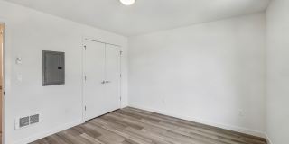 Modern Mount Baker Living Gallery 9