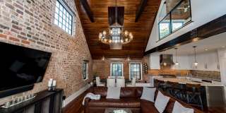 Historical Downtown Charmer- Fully Furnished Historical Downtown Charmer- Fully Furnished Gallery 19