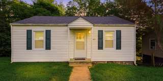 One Level Home Near University of Lynchburg Gallery 1