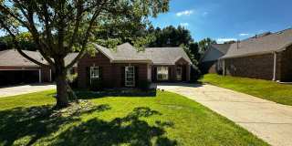 108 Gardenside Dr Gallery 1