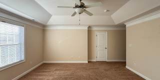 Lovely 3 Bed 2.5 Bath Home with Community Amenities Gallery 12