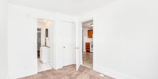 1622 West 38th Avenue - 1 Gallery 16