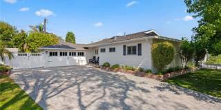 1912 Diana Lane Gallery 1