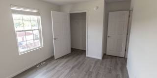 East Ridge Park Duplex Gallery 19