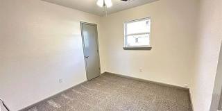 139 W Kent Street Gallery 5