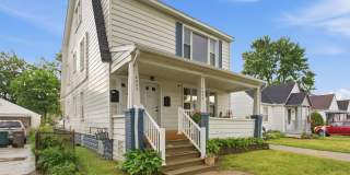 Fully Renovated 3BR Multi-Level Home with New Appliances Gallery 1
