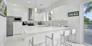 1347 N Ocean Boulevard Gallery 21