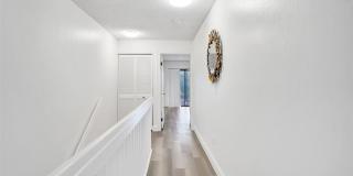 270 Captains Walk Gallery 42