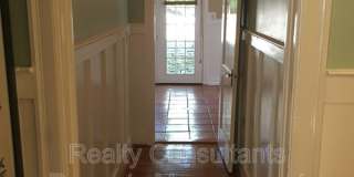 2461 Lyndhurst Avenue Gallery 19