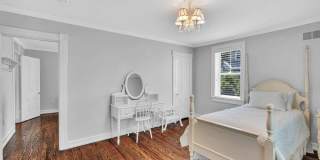 37 Ludlow Avenue Gallery 49