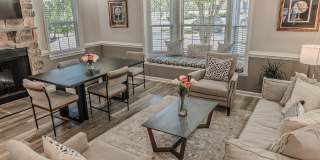 Saratoga Square Gallery 4