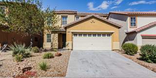 4 Bedroom with 3 Bathrooms 4 Bedroom with 3 Bathrooms Gallery 1
