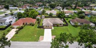 ** GOLDEN GATE CITY ** 3 BED + DEN / 2 BATH - FENCED YARD - NO HOA! - ANNUAL RENTAL Gallery 36