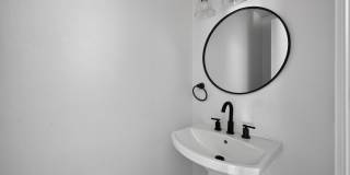 Charming 2BR Townhome in Aurora Gallery 19