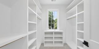 625 Glascock Street Gallery 15