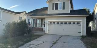 Cozy 2 Bedroom House in North Fountain Gallery 1