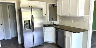 1311 Shoshone Place Gallery 8
