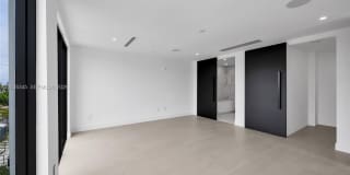 3222 NE 7th St Gallery 32