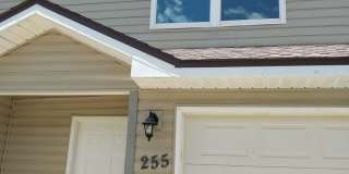 Gorgeous 3 Bedroom 2 Bath Townhome Gallery 1