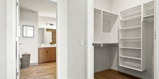 Logan Apartments Gallery 37