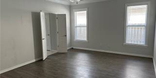 1403 NE Benjamin Greens Gallery 10