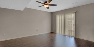 22 Spring View Gallery 17