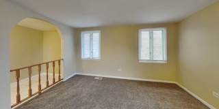 2728 Wesley Ave Gallery 10