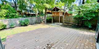 {13042} Contemporary in Lenexa + Fenced Yard + All Appliances Included {13042} Contemporary in Lenexa + Fenced Yard + All Appliances Included Gallery 22