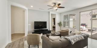2930 N RAVEN -- Gallery 6