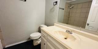 3 Bed 2 Bath Home! PLUS HUGE GARAGE CONVERSION ROOM! Gallery 29