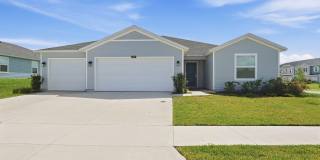 Spacious Newer Construction Home with 3-Car Garage in Alachua Gallery 1