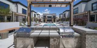 Hazel Southpark Gallery 34