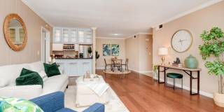 Fully Renovated 2 Bedroom 2 Bathroom Condo on the Water! Gallery 1