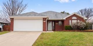 5211 James Loop Gallery 1