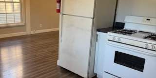 4340 Buchanan Street Gallery 6