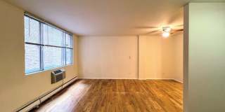 1446 N Dearborn St Gallery 1