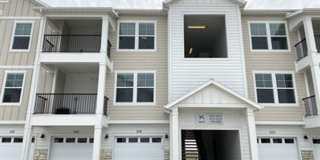 This fully loaded condo has a pool, playground and clubhouse Gallery 1