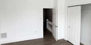 125 N Sickels St Gallery 9